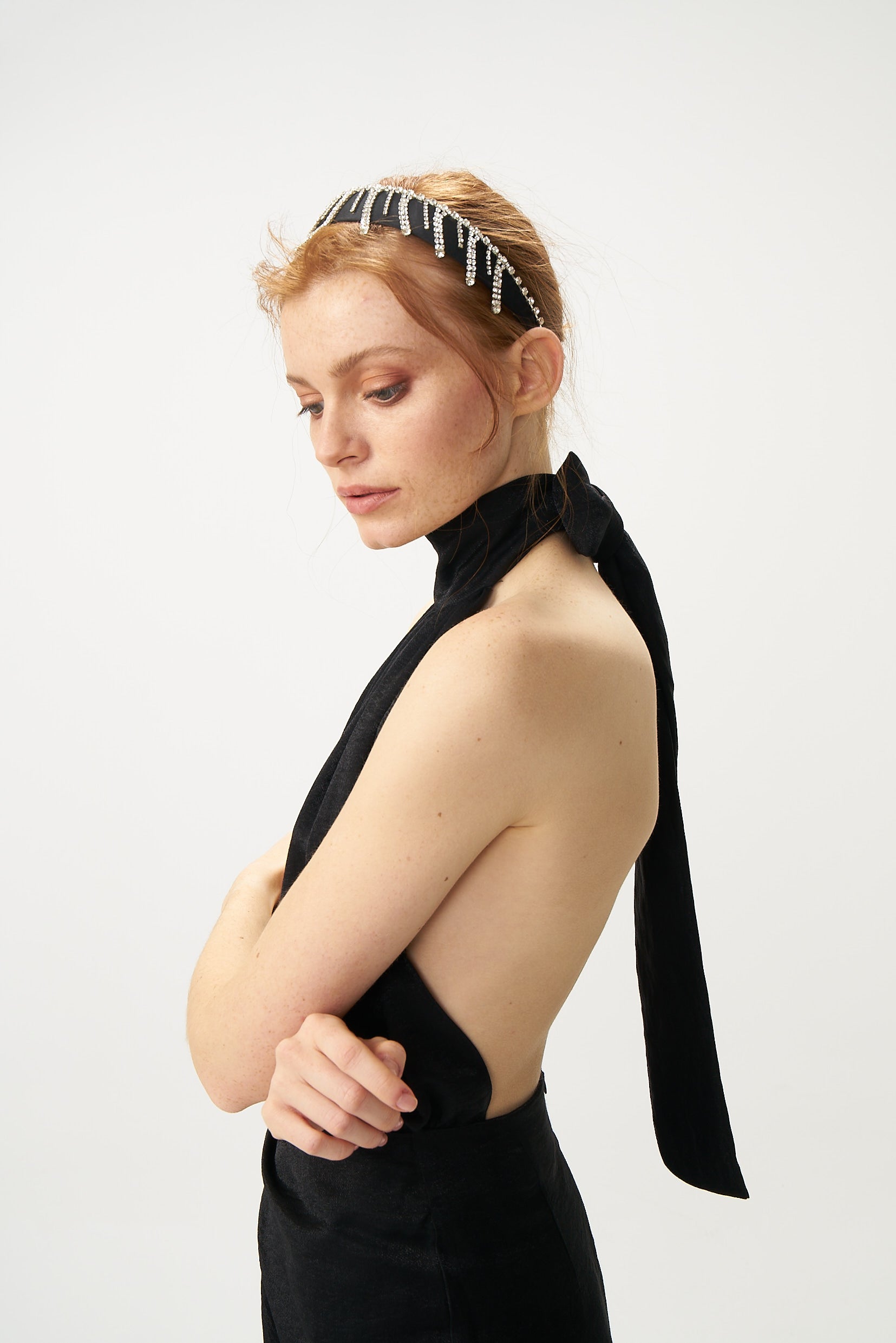 NILA BLACK HEADBAND